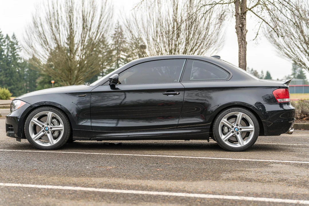 2011 BMW E82 135i & 135is - Image 11 of 31