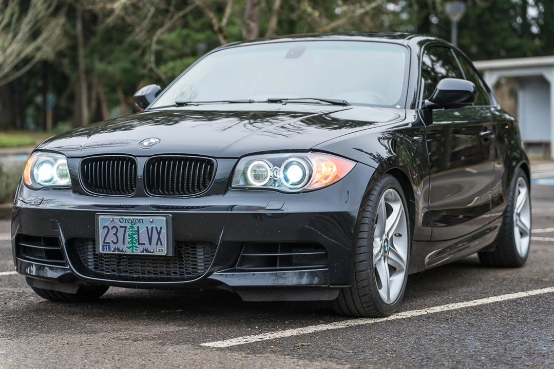2011 BMW E82 135i & 135is - Image 8 of 31