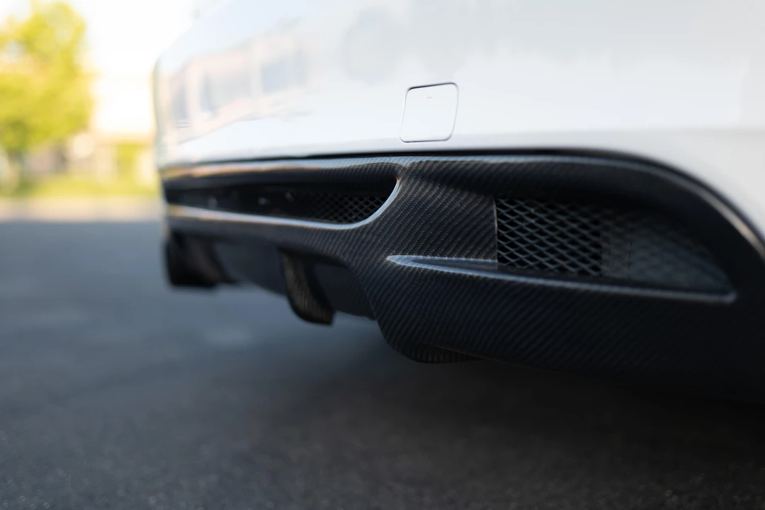 2010 BMW E82 135i & 135is - Image 27 of 31