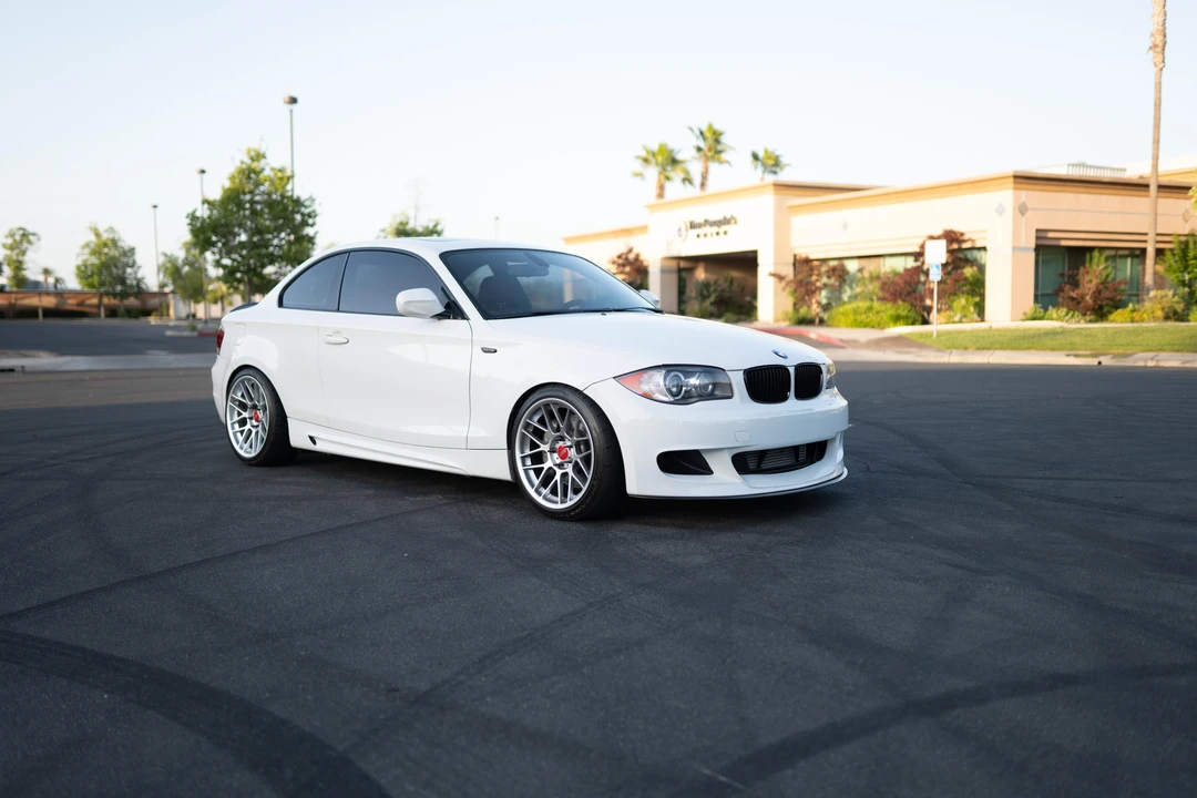 2010 BMW E82 135i & 135is - Image 16 of 31