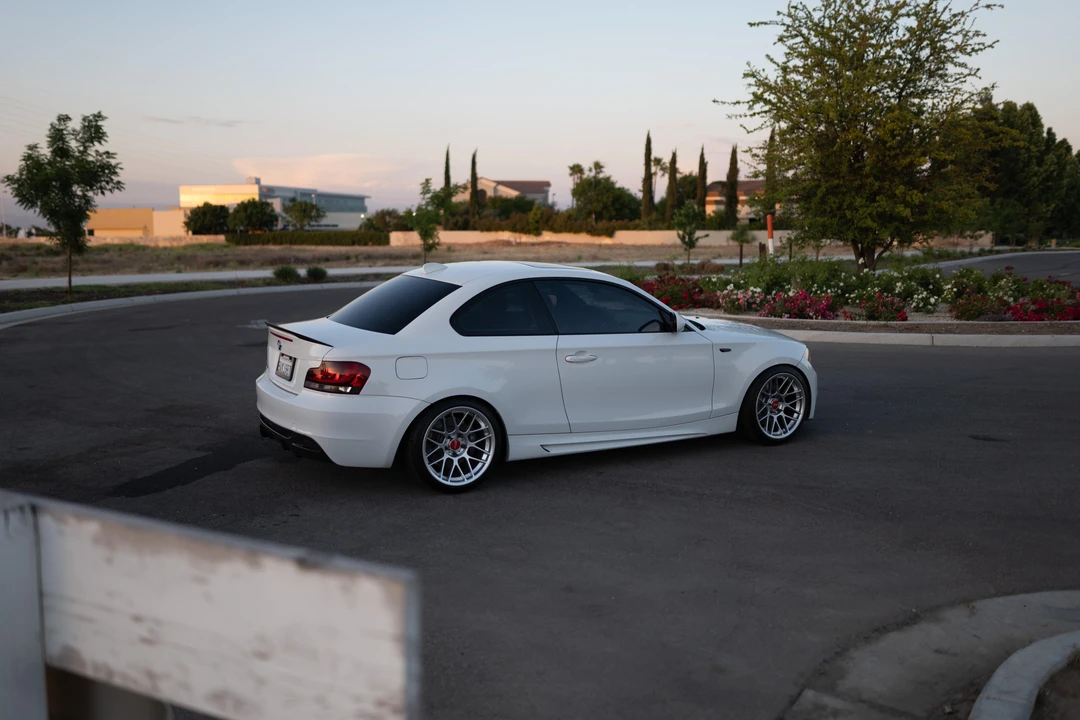 2010 BMW E82 135i & 135is - Image 14 of 31
