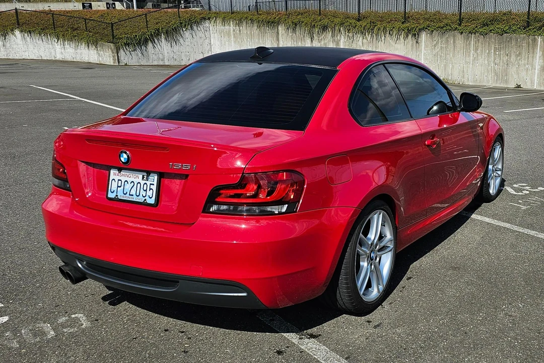2011 BMW E82 135i & 135is - Image 12 of 31