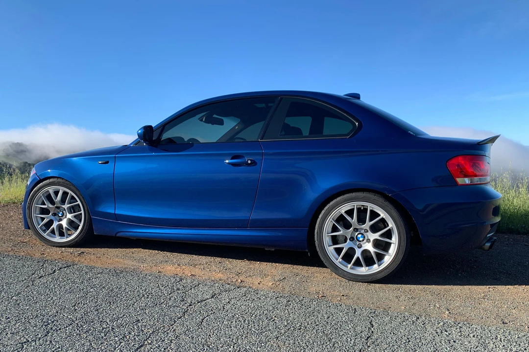 2011 BMW E82 135i & 135is - Image 3 of 31