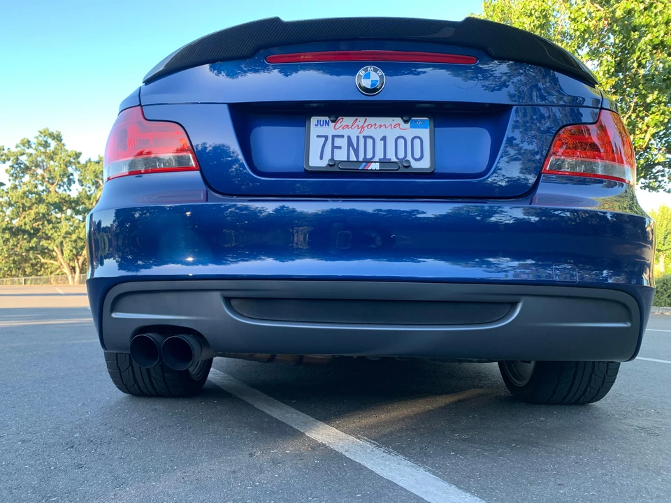 2011 BMW E82 135i & 135is - Image 21 of 31