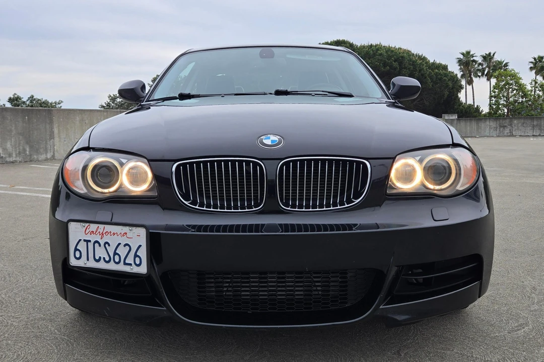 2011 BMW E82 135i & 135is - Image 2 of 31