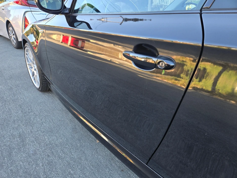2011 BMW E82 135i & 135is - Image 24 of 31