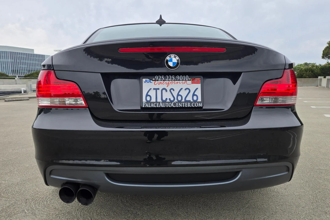 2011 BMW E82 135i & 135is - Image 5 of 31