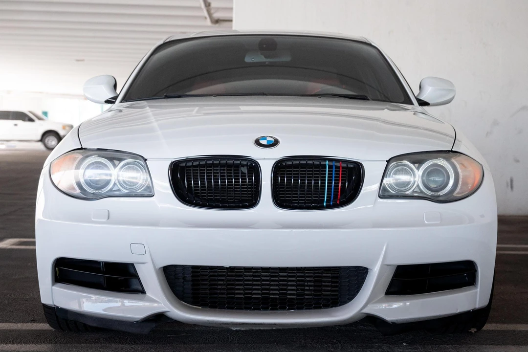 2011 BMW E82 135i & 135is - Image 2 of 31