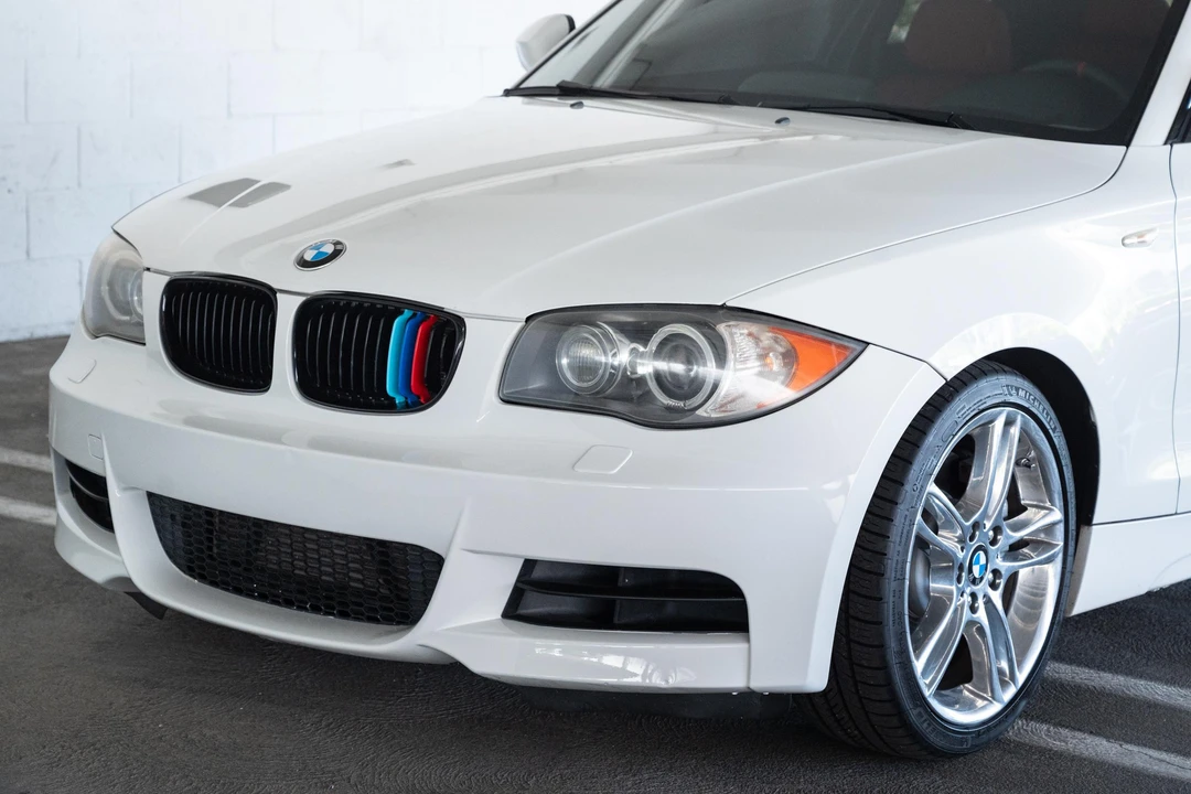 2011 BMW E82 135i & 135is - Image 12 of 31