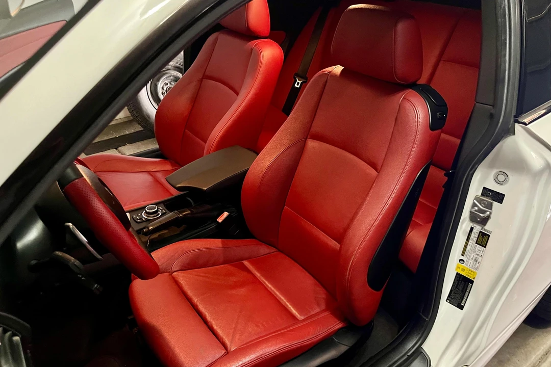 2011 BMW E82 135i & 135is - Image 26 of 31
