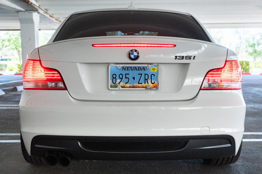 2011 BMW E82 135i & 135is - Image 8 of 31