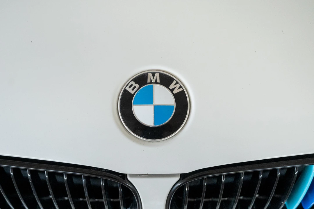 2011 BMW E82 135i & 135is - Image 11 of 31