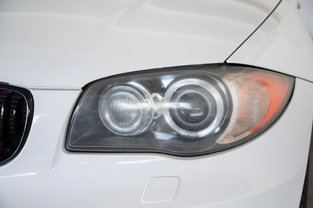 2011 BMW E82 135i & 135is - Image 13 of 31