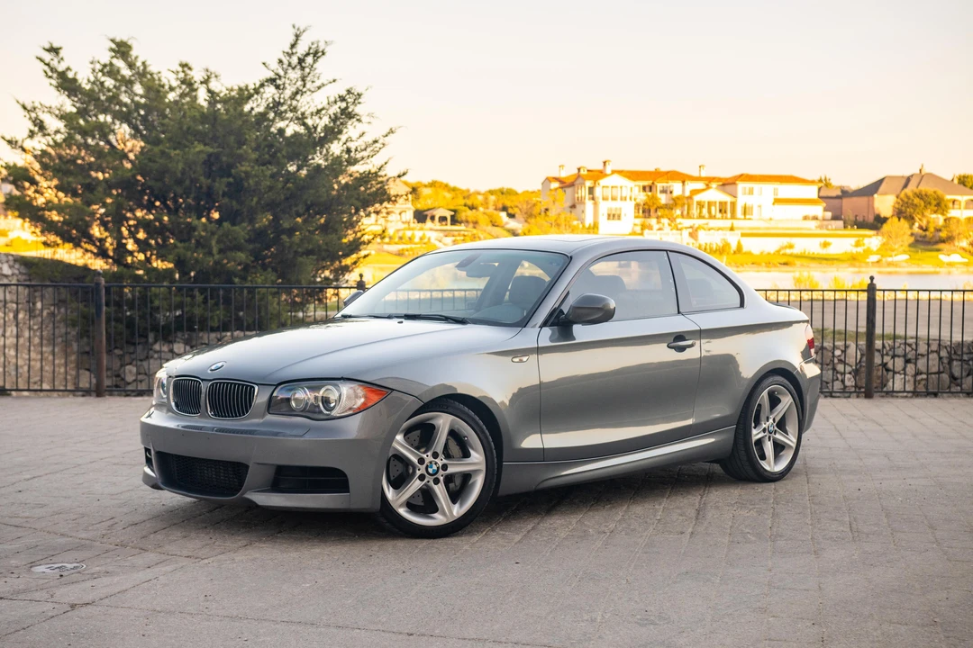 2011 BMW E82 135i & 135is - Image 12 of 31