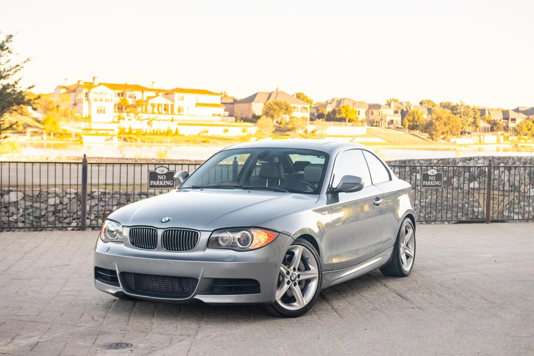 2011 BMW E82 135i & 135is - Image 8 of 31