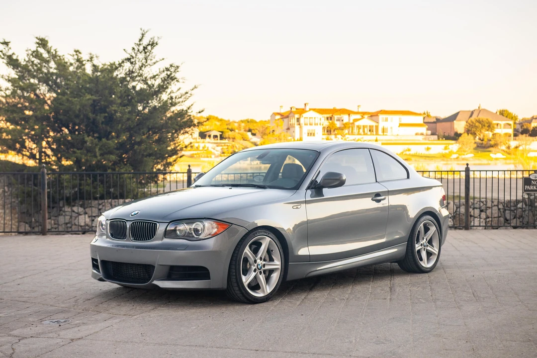 2011 BMW E82 135i & 135is - Image 10 of 31