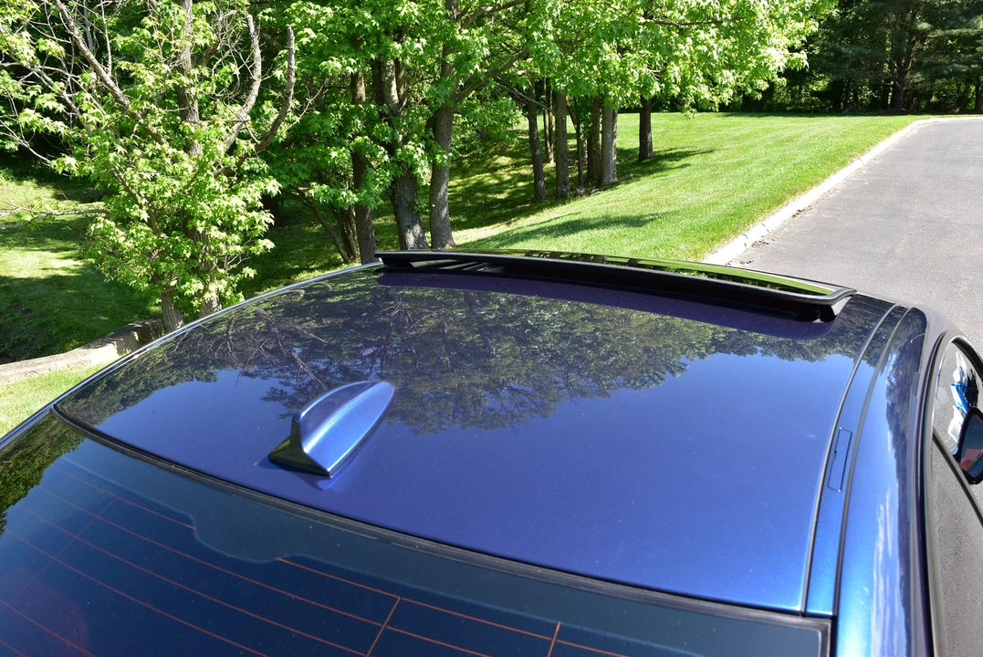 2011 BMW E82 135i & 135is - Image 24 of 31