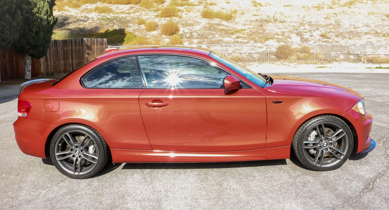 2011 BMW E82 135i & 135is - Image 24 of 31