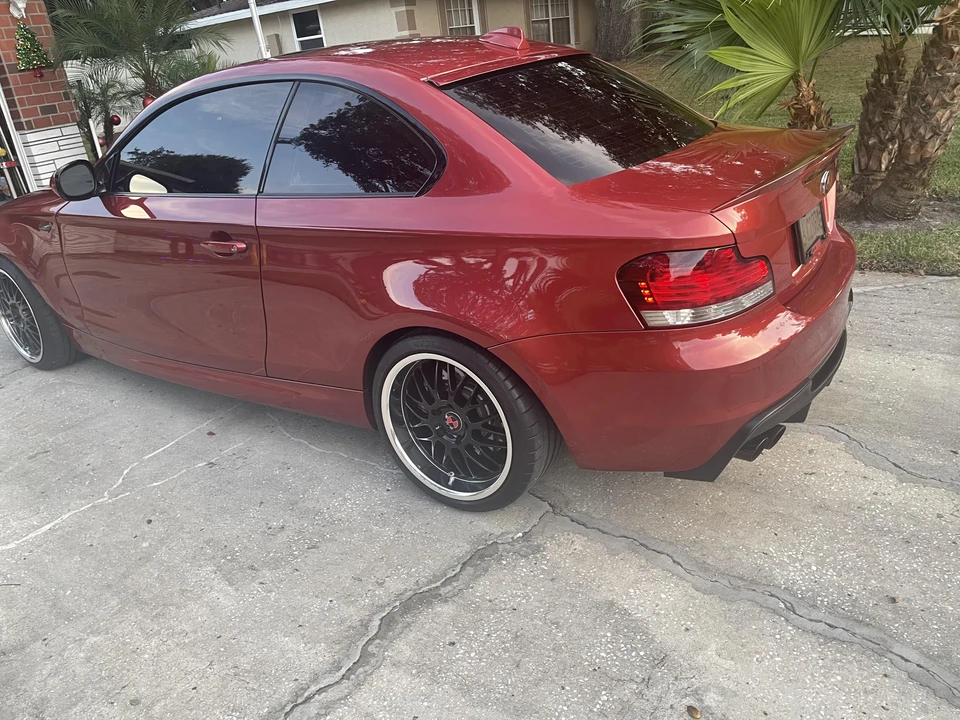 2011 BMW E82 135i & 135is - Image 29 of 31