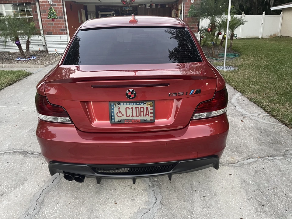 2011 BMW E82 135i & 135is - Image 15 of 31