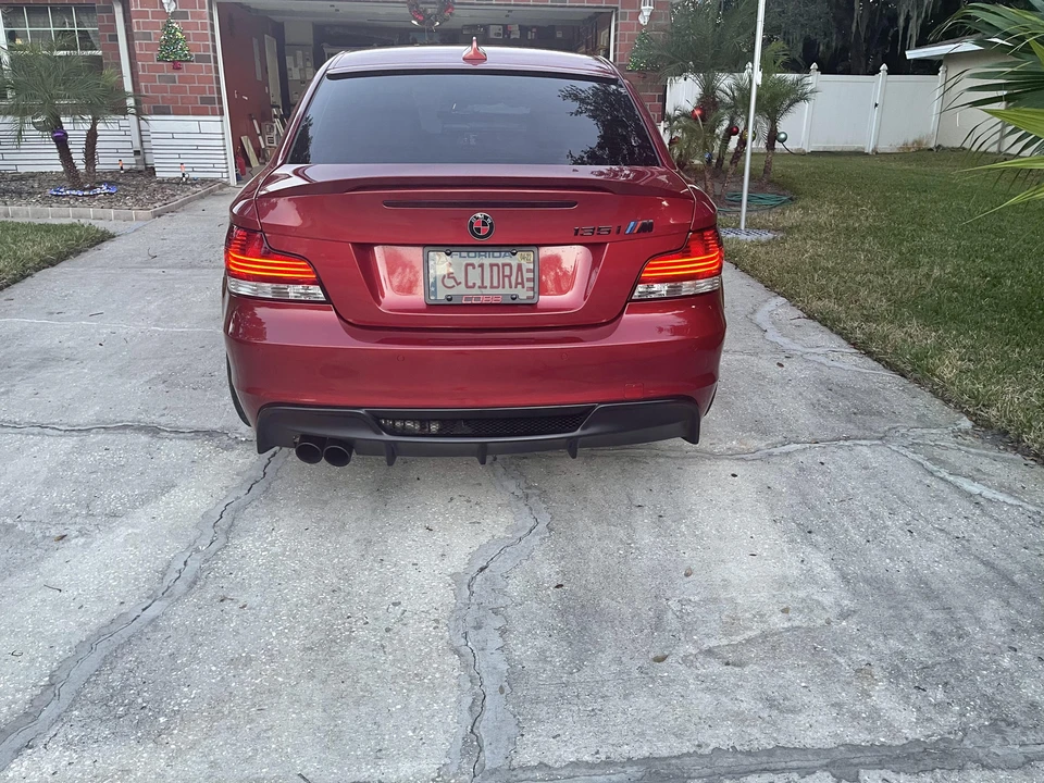 2011 BMW E82 135i & 135is - Image 14 of 31