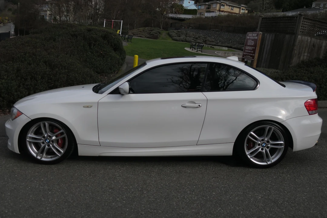 2011 BMW E82 135i & 135is - Image 3 of 8
