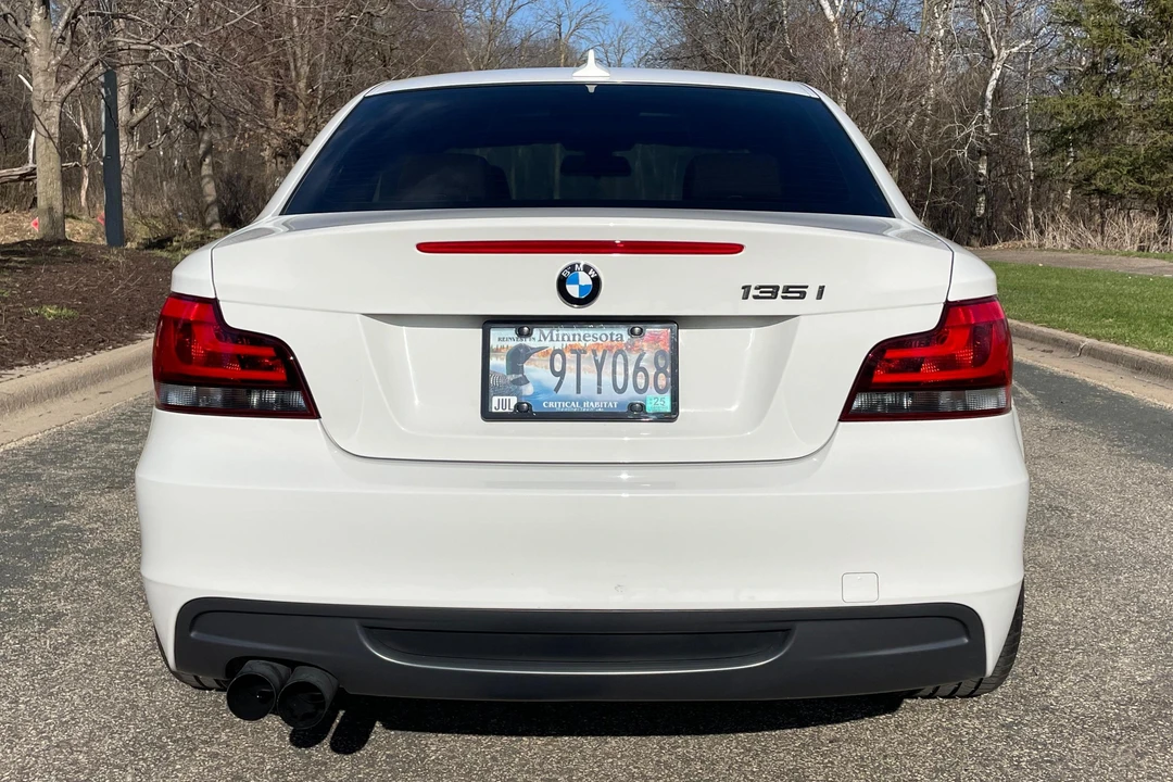2011 BMW E82 135i & 135is - Image 5 of 31