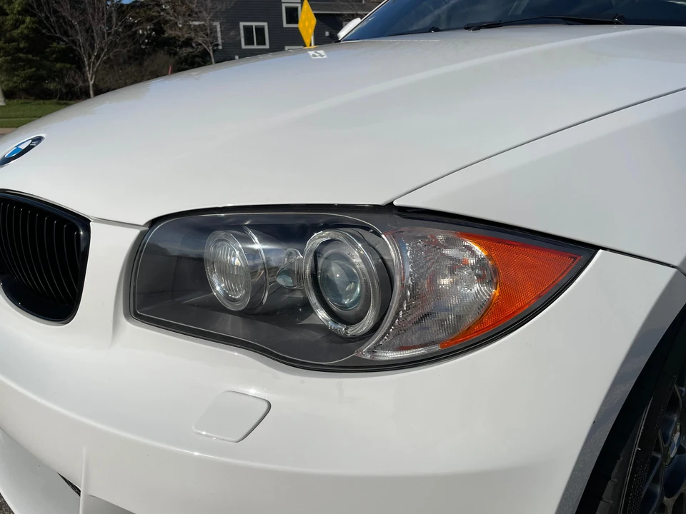 2011 BMW E82 135i & 135is - Image 16 of 31