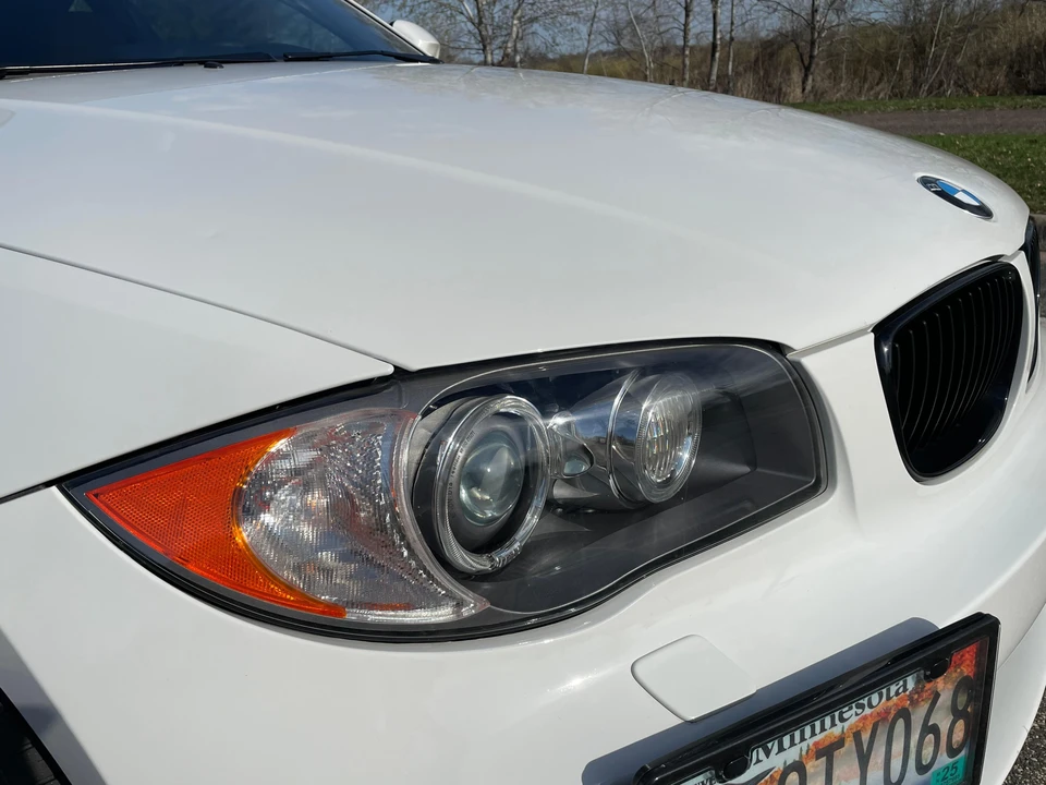 2011 BMW E82 135i & 135is - Image 15 of 31