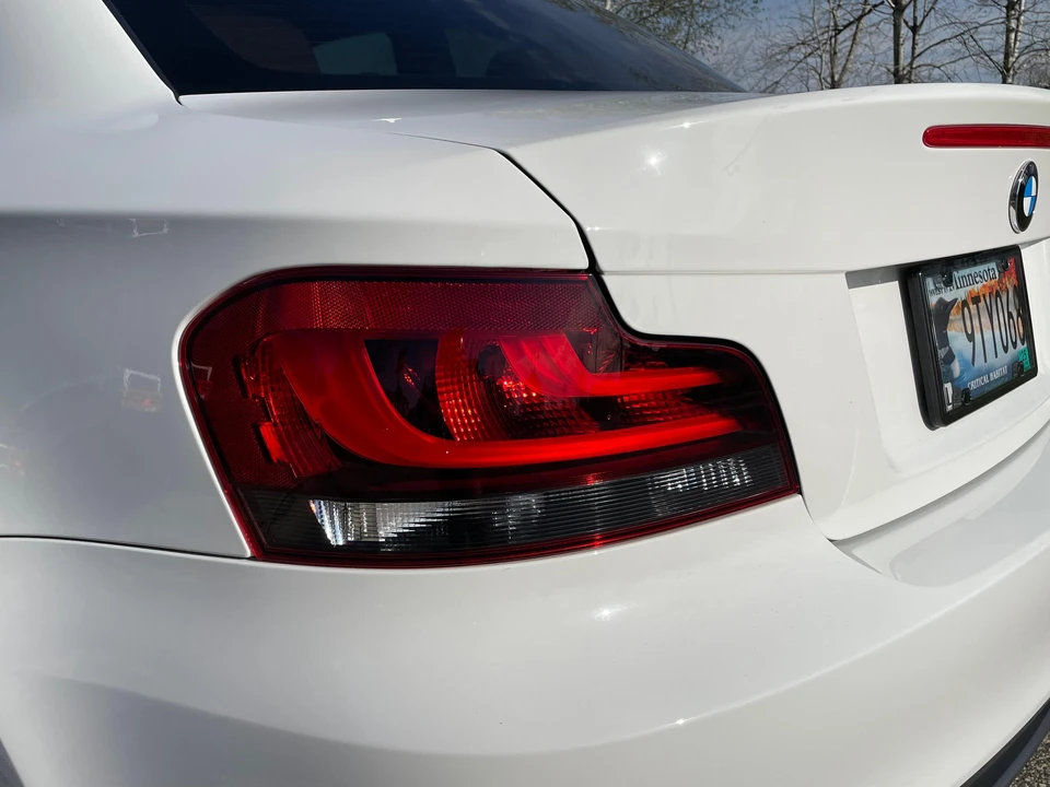 2011 BMW E82 135i & 135is - Image 18 of 31
