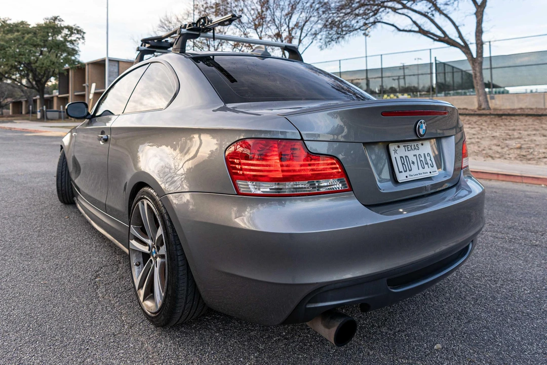 2011 BMW E82 135i & 135is - Image 4 of 23