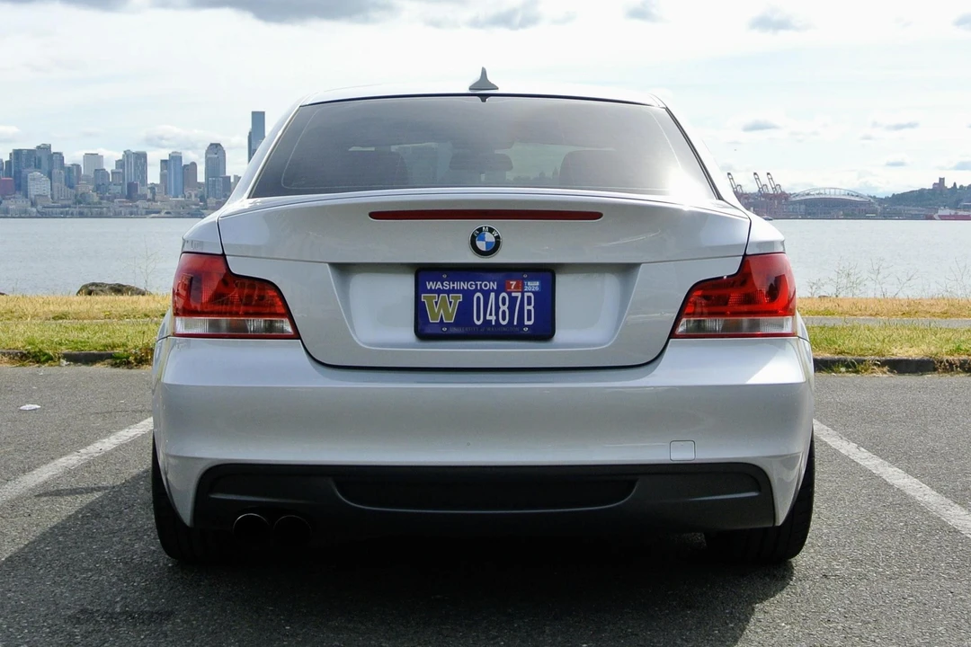 2011 BMW E82 135i & 135is - Image 5 of 31