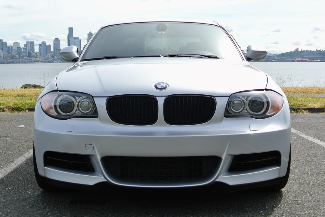 2011 BMW E82 135i & 135is - Image 2 of 31