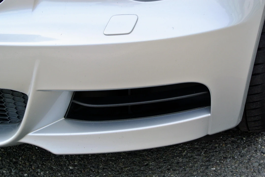 2011 BMW E82 135i & 135is - Image 24 of 31