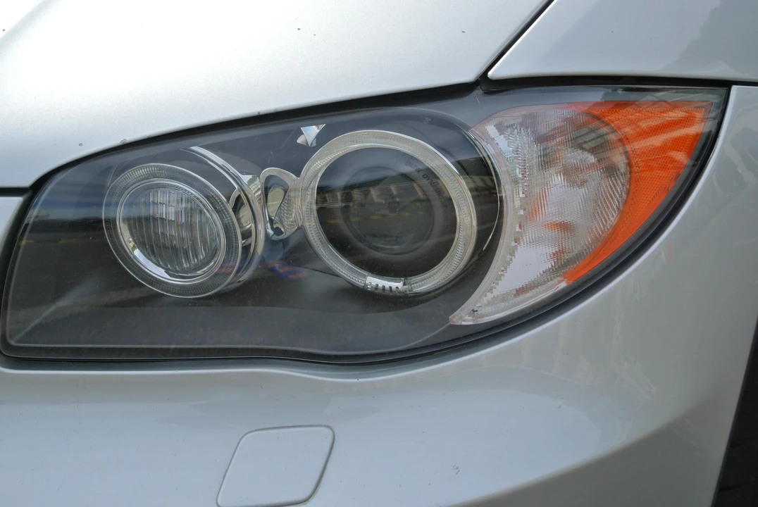 2011 BMW E82 135i & 135is - Image 23 of 31