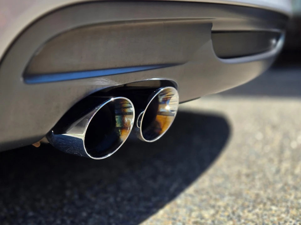 2011 BMW E82 135i & 135is - Image 31 of 31