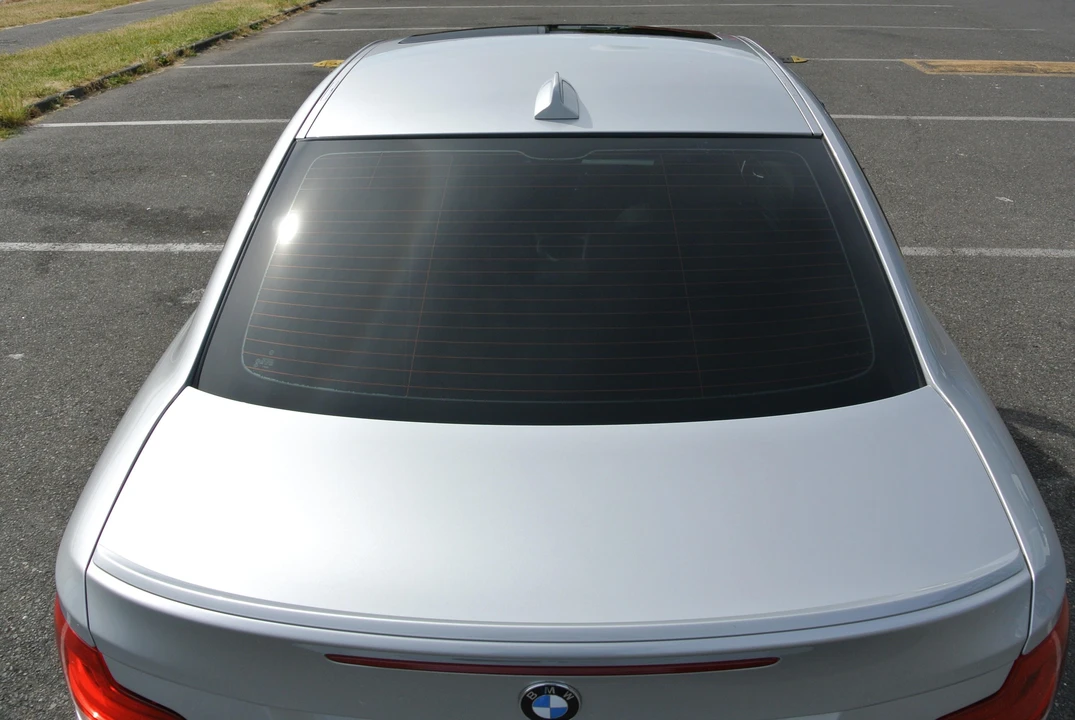 2011 BMW E82 135i & 135is - Image 28 of 31