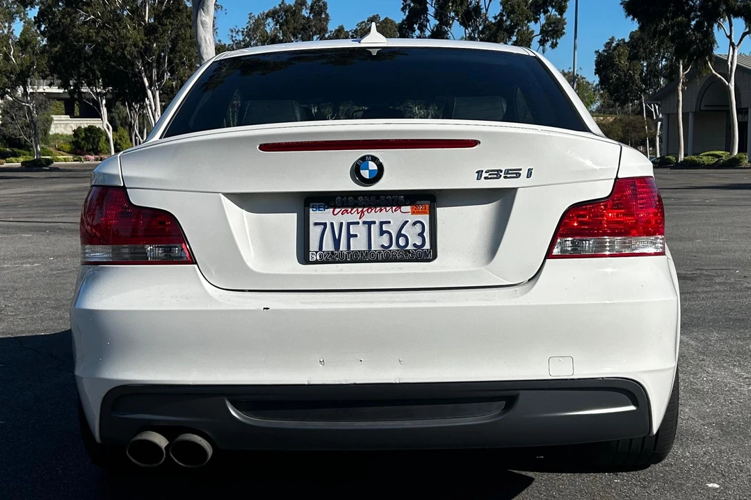 2011 BMW E82 135i & 135is - Image 5 of 31