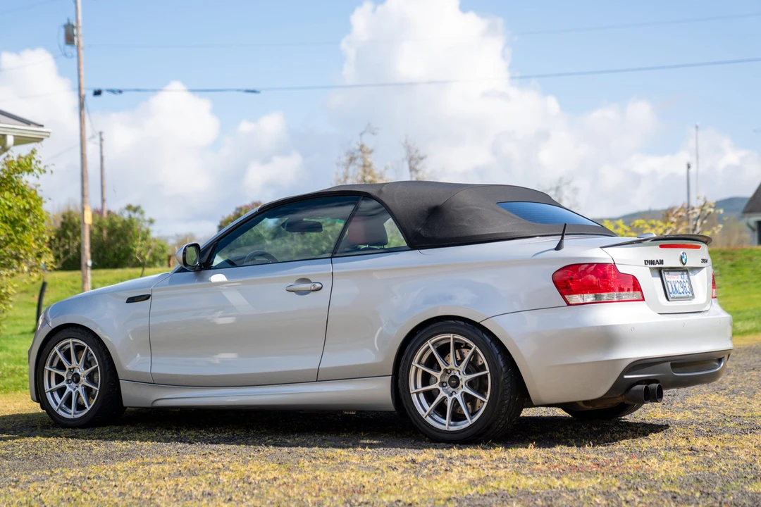 2011 BMW E82 135i & 135is - Image 12 of 31
