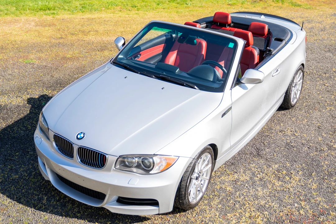 2011 BMW E82 135i & 135is - Image 18 of 31