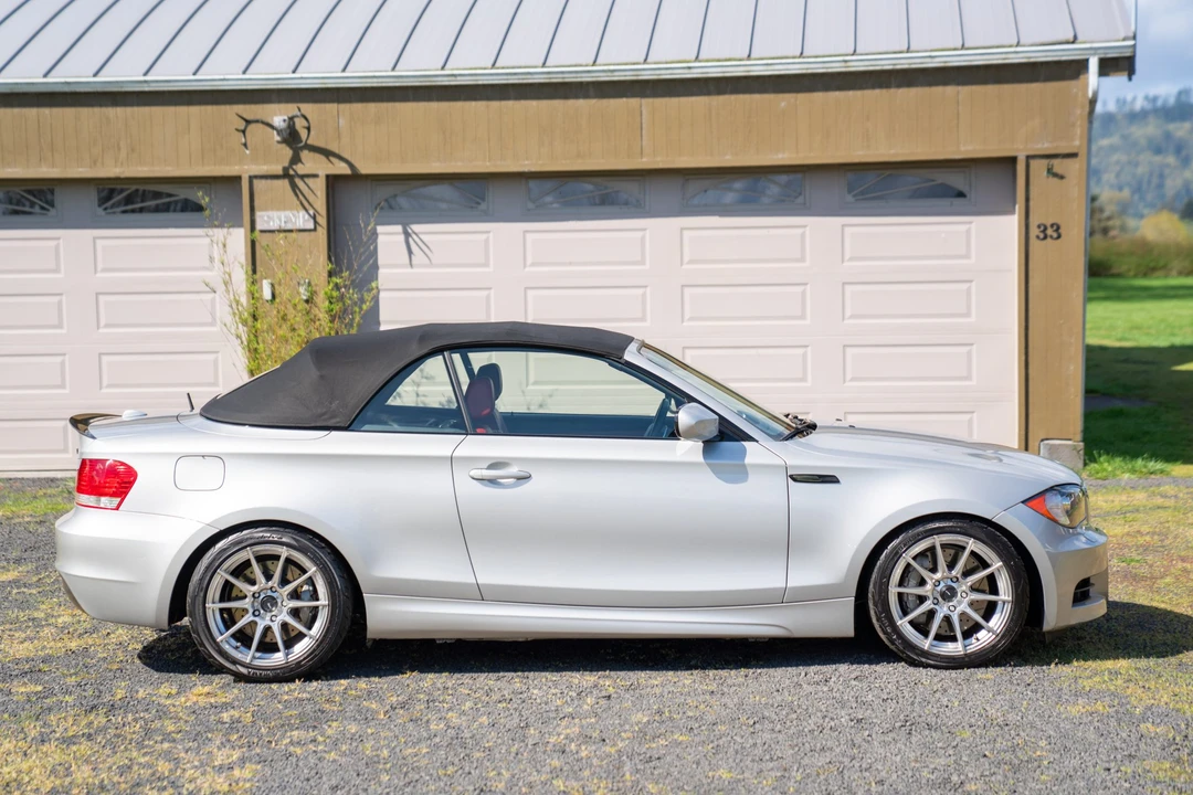 2011 BMW E82 135i & 135is - Image 15 of 31