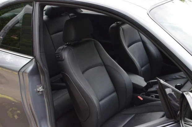 2011 BMW E82 135i & 135is - Image 4 of 7