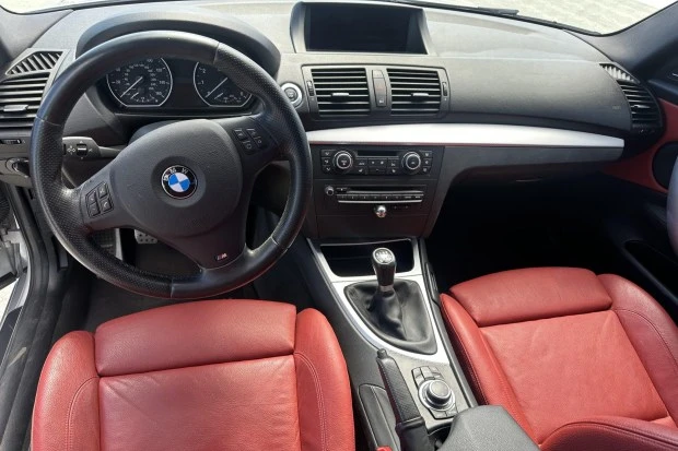 2011 BMW E82 135i & 135is - Image 5 of 7