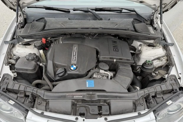 2011 BMW E82 135i & 135is - Image 6 of 7
