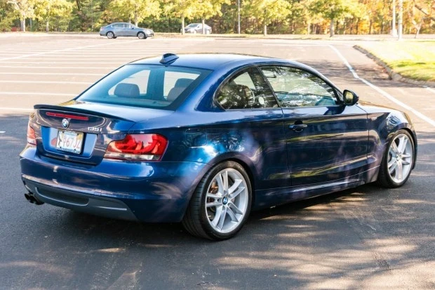2011 BMW E82 135i & 135is - Image 2 of 7