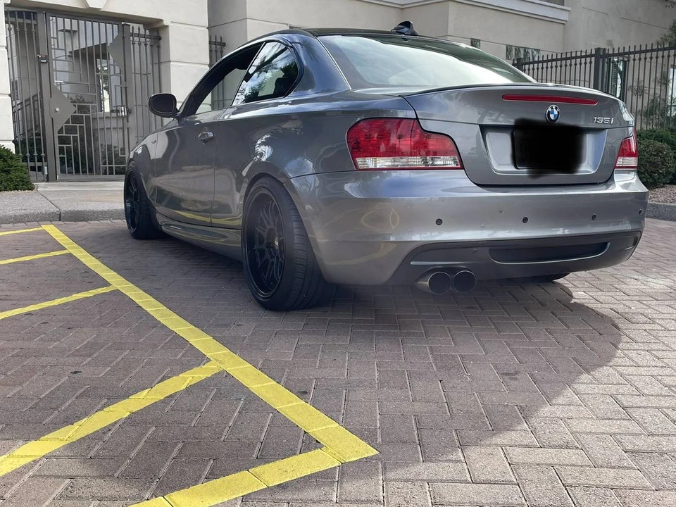 2011 BMW E82 135i & 135is - Image 7 of 7