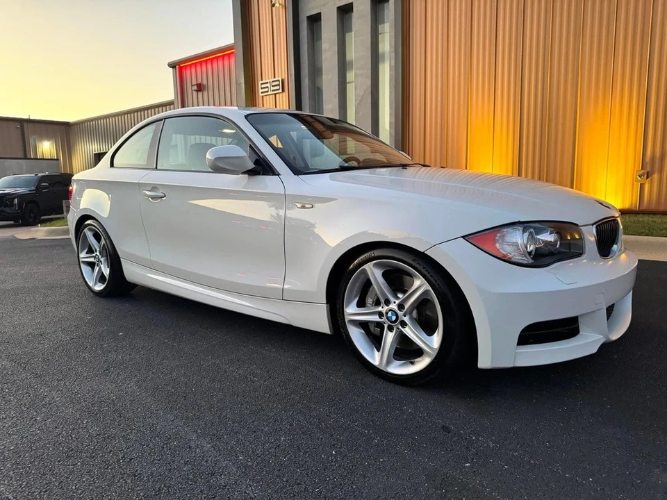 2011 BMW E82 135i & 135is - Image 8 of 21