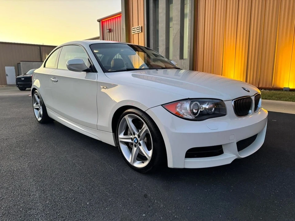 2011 BMW E82 135i & 135is - Image 7 of 21