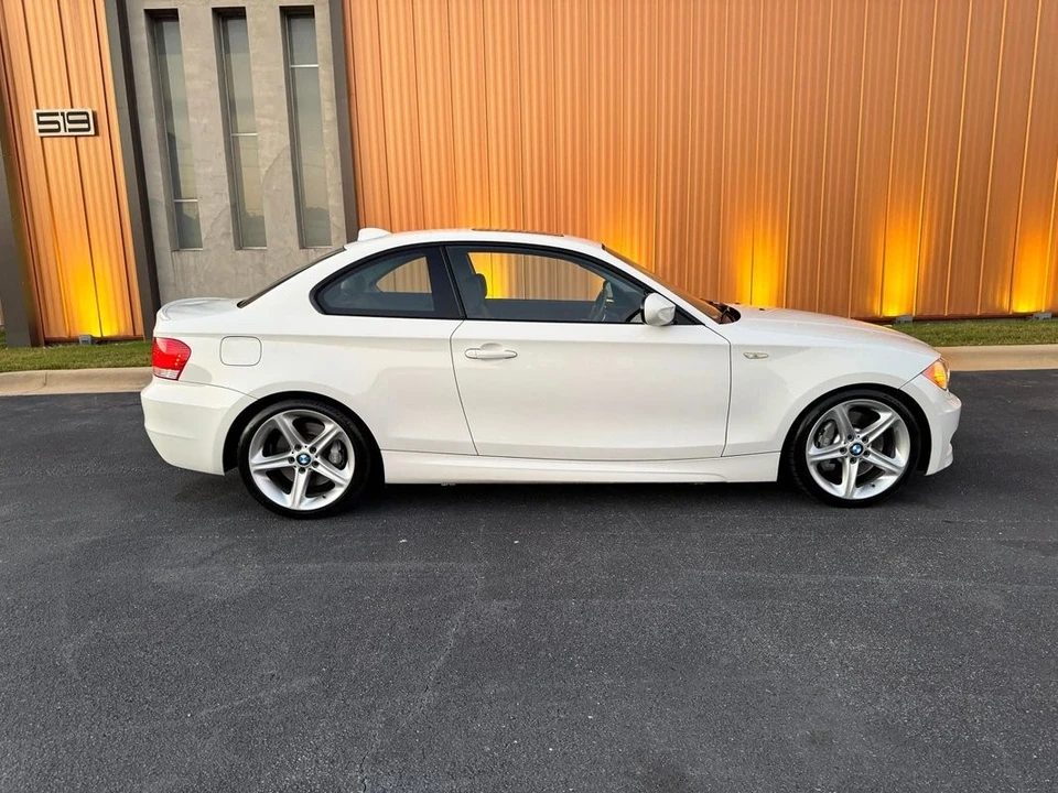 2011 BMW E82 135i & 135is - Image 3 of 21