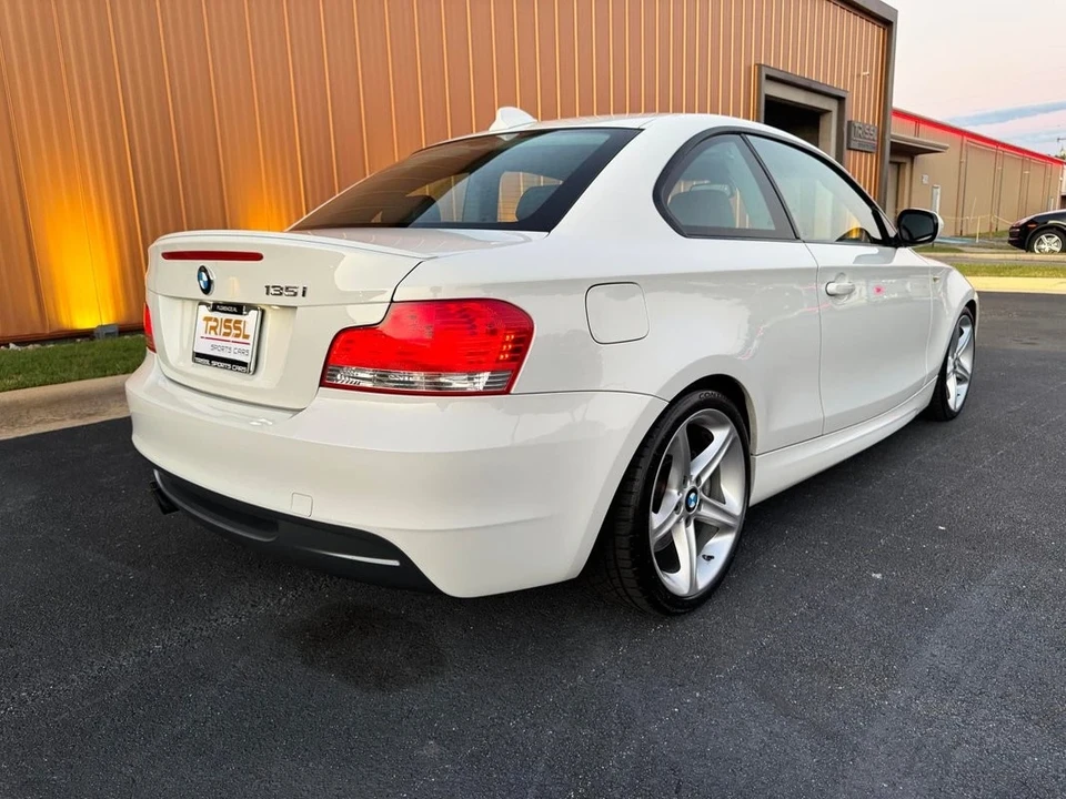 2011 BMW E82 135i & 135is - Image 6 of 21
